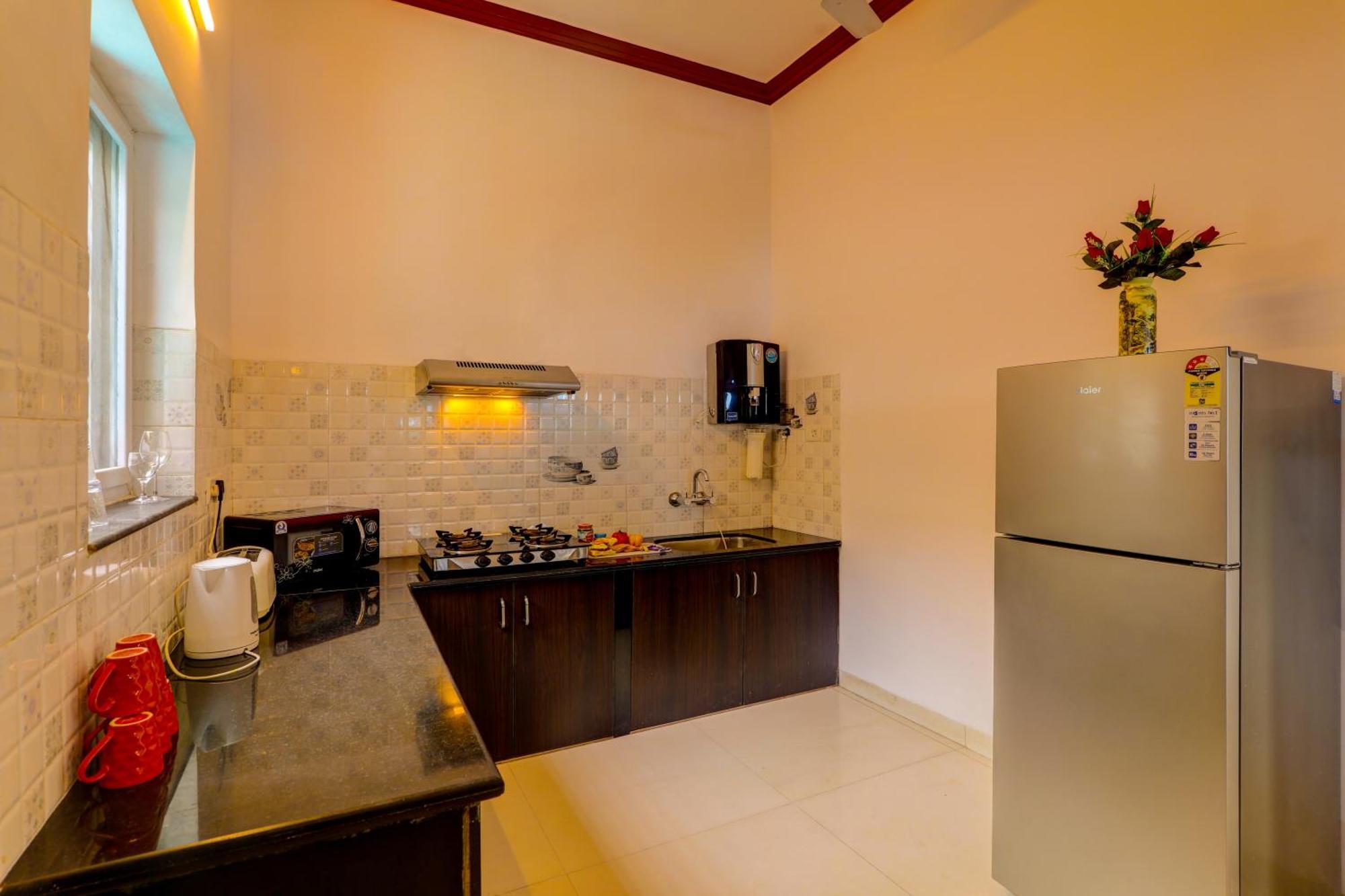 Ludo Private Pool Villa, Wifi-Caretaker-Parking, North Goa Baga Exterior foto