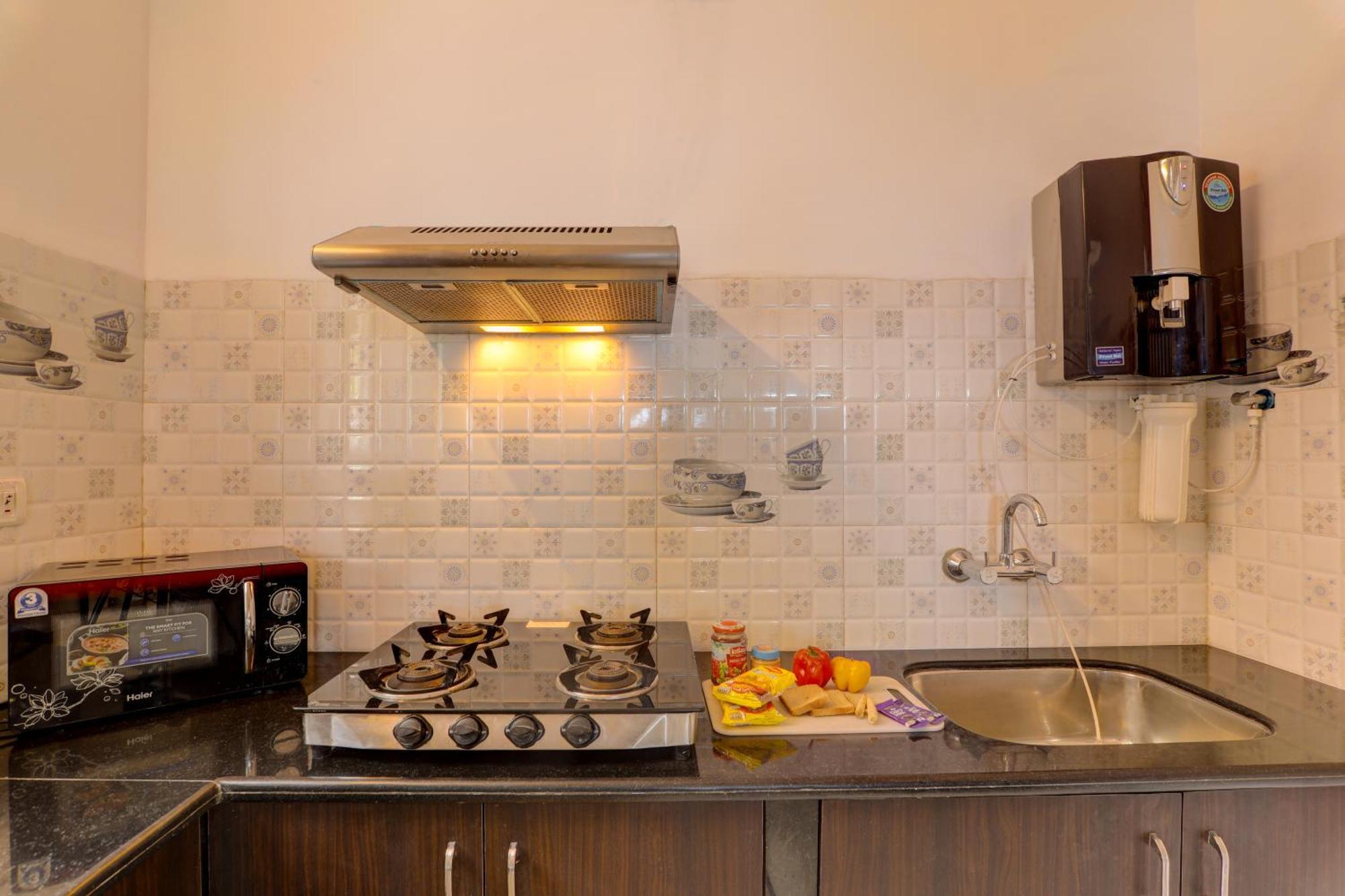 Ludo Private Pool Villa, Wifi-Caretaker-Parking, North Goa Baga Exterior foto
